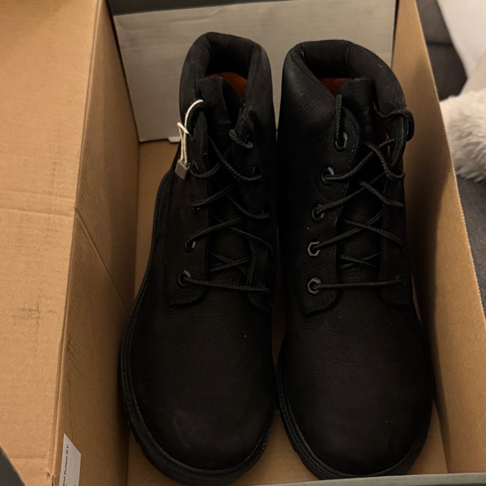Timberland Kids Black Lace-Up Boots, 1.5 youth
